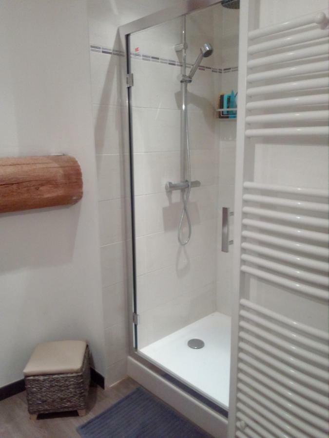Chambres Chez L Habitant Frasne-les-Meulieres Buitenkant foto